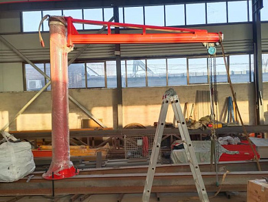 Кран консольный поворотный ручной PSJ43050 500 кг, высота 4 м, стрела 3 м TOR 1050601