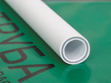 Труба ПП стекловолокно 20х2,8 PN20 бел. 4 м РосТурПласт 10327