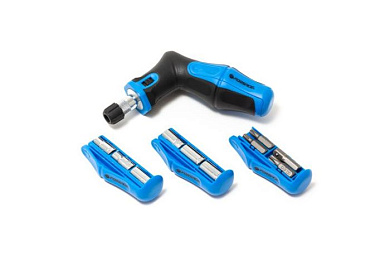 Отвертка угловая реверсивная с набором бит и головок 24 пр. Forsage F-8148R24