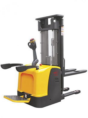 Штабелер самоходный 1,5 т 5,6 м XILIN CDDK15-III (с 
платформой) TOR 1012039