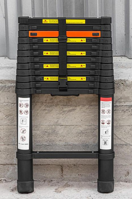 Лестница телескопическая алюминевая бытовая 3,8 м, 13 ступ. RockForce RF-UP380