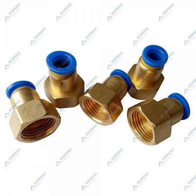 Фитинг зажимной 6 мм, 1/8" ВР HOREX YPCF06-01