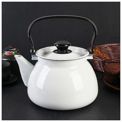 Чайник с металлической ручкой 3 л, сферический без рисунка, белый Керченский металлургический завод 42104-122-У4БЕЛ БД