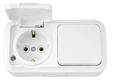 Блок выкл. 1 клав. + розетка (открытая, с/з, брызг. защ.) белая, Пралеска Аква, (IP54 пылебрызгозащищенные) Bylectrica В-РЦ-657