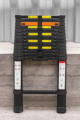 Лестница телескопическая алюминевая бытовая 4,1 м, 14 ступ. RockForce RF-UP410