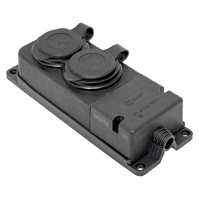 Роз, (колодка) двухмест, с защит, крышками каучуковая 230В 2P+PE 16A IP44 EKF PRO RPS-018-16-230-44-r