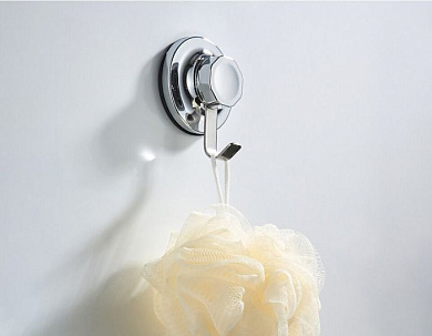 Крючок-вешалка на вакуумной присоске, пластик, хром Ledeme L3705