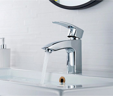 Смеситель для умывальника, цинк, хром Ledeme L1043