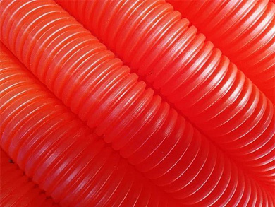 Трубка защитная гофрированная 20/25 мм бухта 50м красная, для 18 трубы AV Engineering
