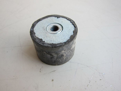 Амортизатор виброплиты D40x28xM8x15 ZIGZAG E256