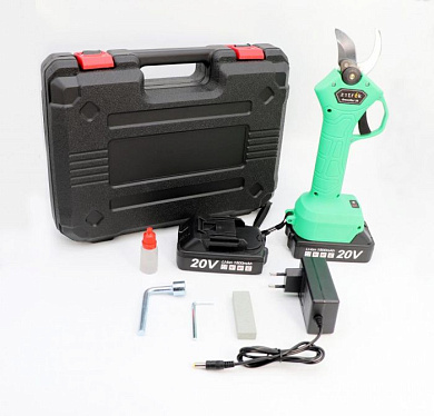 Секатор аккумуляторный GreenNer 20 (20В, 1,5Ач Li-ion аккум. 2шт., зу, кейс) ZITREK 082-1855