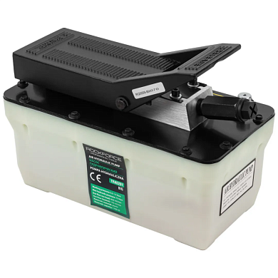 Насос пневмогидравлический ножной 1.7 л, раб.давл. 6-10атм, давл. гидравл. 700атм RockForce RF-TRA5201 BIG